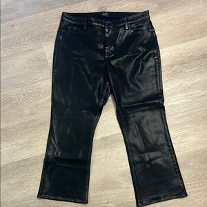 Jen7 by 7 For All Mankind Black coated Pants